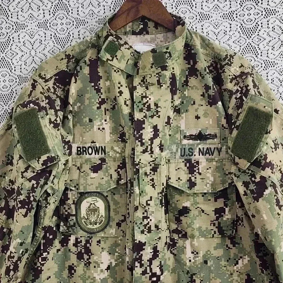 US Navy Army Camo " Brown" Working Uniform Type lll Jacket Men's L Long Mock - Picture 4 of 11